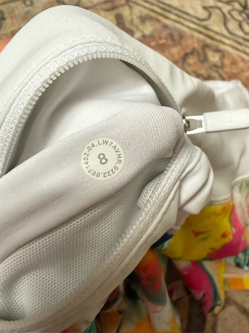 Lululemon Speed Up Low-Rise Lined Short 2.5 No Limits White Multi White Sz 8